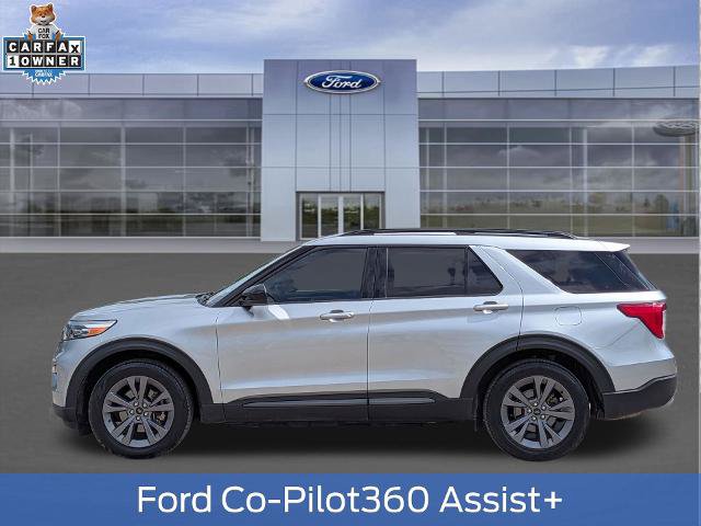 Certified 2023 Ford Explorer XLT w/ Equipment Group 202A RWD image 3