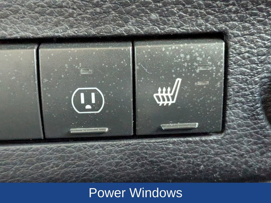 Used 2017 Jeep Wrangler Unlimited Rubicon w/ Connectivity Group image 21