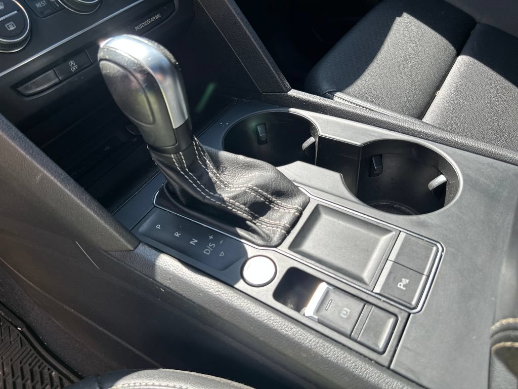 Used 2021 Volkswagen Atlas SE w/ Panoramic Sunroof Package FWD image 22
