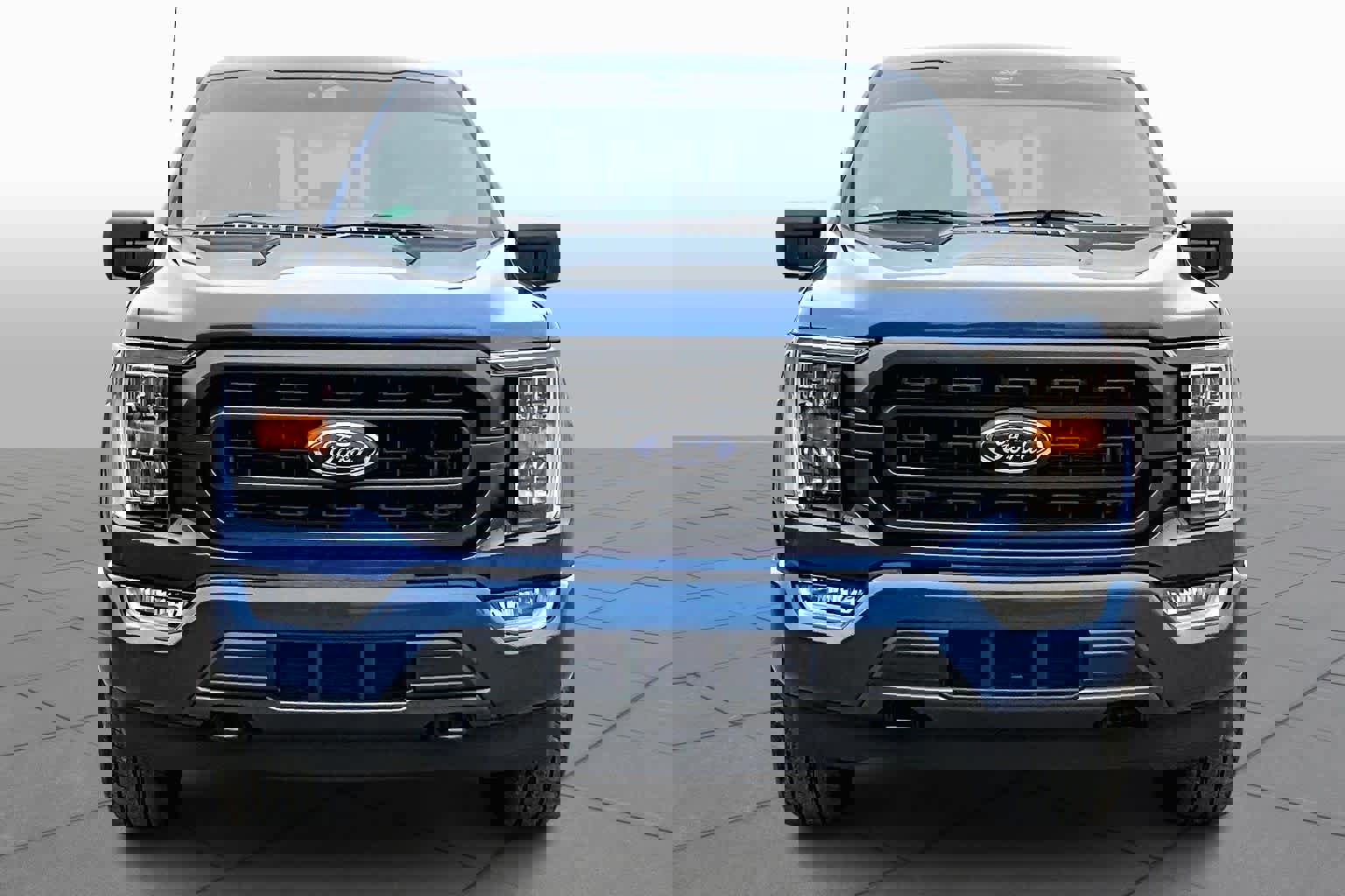 Certified 2022 Ford F150 XLT w/ Equipment Group 302A High image 7