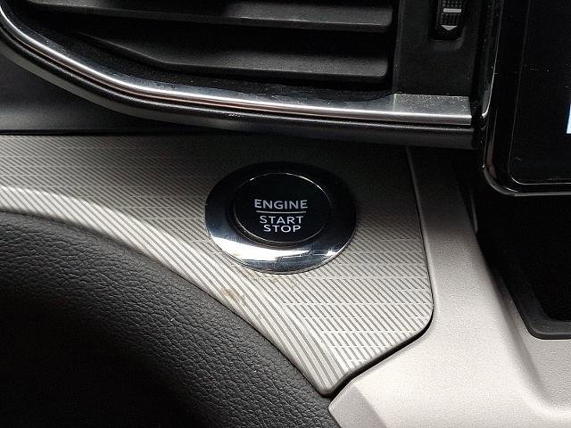 Certified 2023 Ford Explorer XLT w/ Equipment Group 202A AWD/4WD image 21