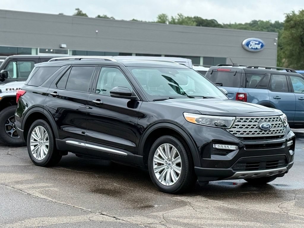 Certified 2024 Ford Explorer Limited w/ Limited Technology Package AWD/4WD image 34