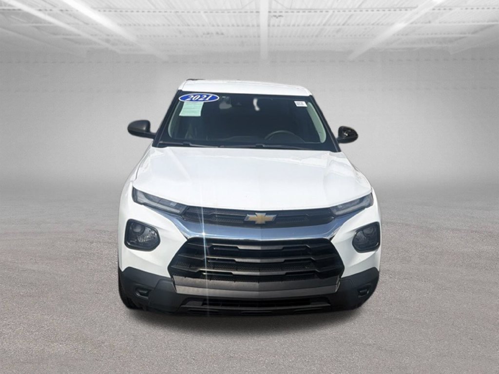 Used 2021 Chevrolet TrailBlazer LS FWD image 3