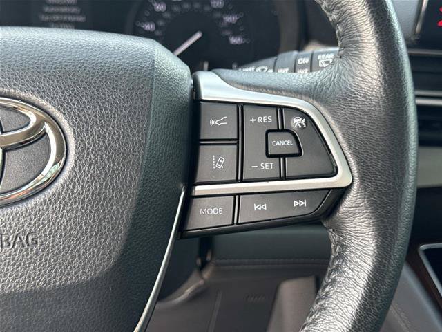 Used 2022 Toyota Sienna XLE FWD image 20