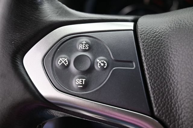 Used 2018 Chevrolet Silverado 1500 LT RWD image 17