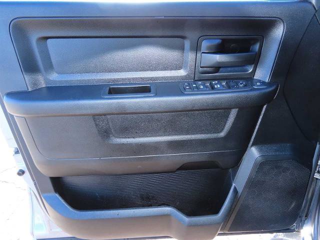 Used 2024 RAM 2500 Tradesman w/ Chrome Appearance Group image 16