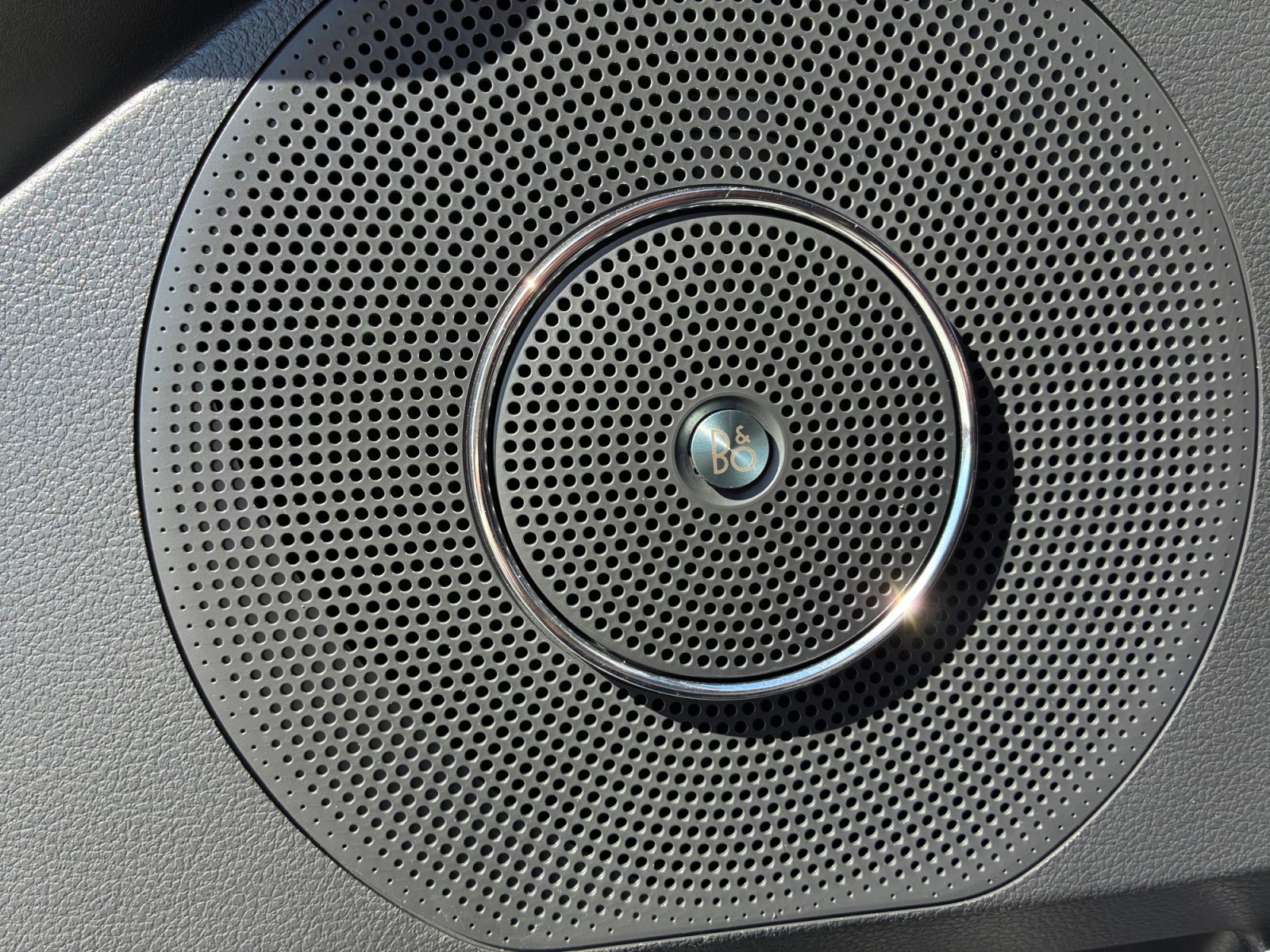 Certified 2024 Ford Expedition Limited image 27