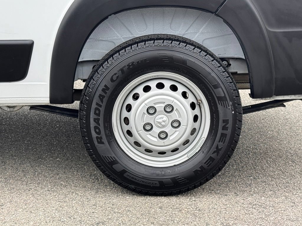 Used 2023 RAM ProMaster 2500 FWD image 14