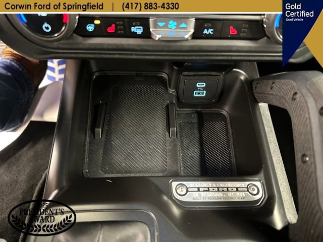 Certified 2025 Ford Bronco Badlands AWD/4WD image 40