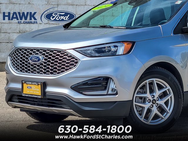 Certified 2024 Ford Edge SEL w/ Convenience Package AWD/4WD image 2