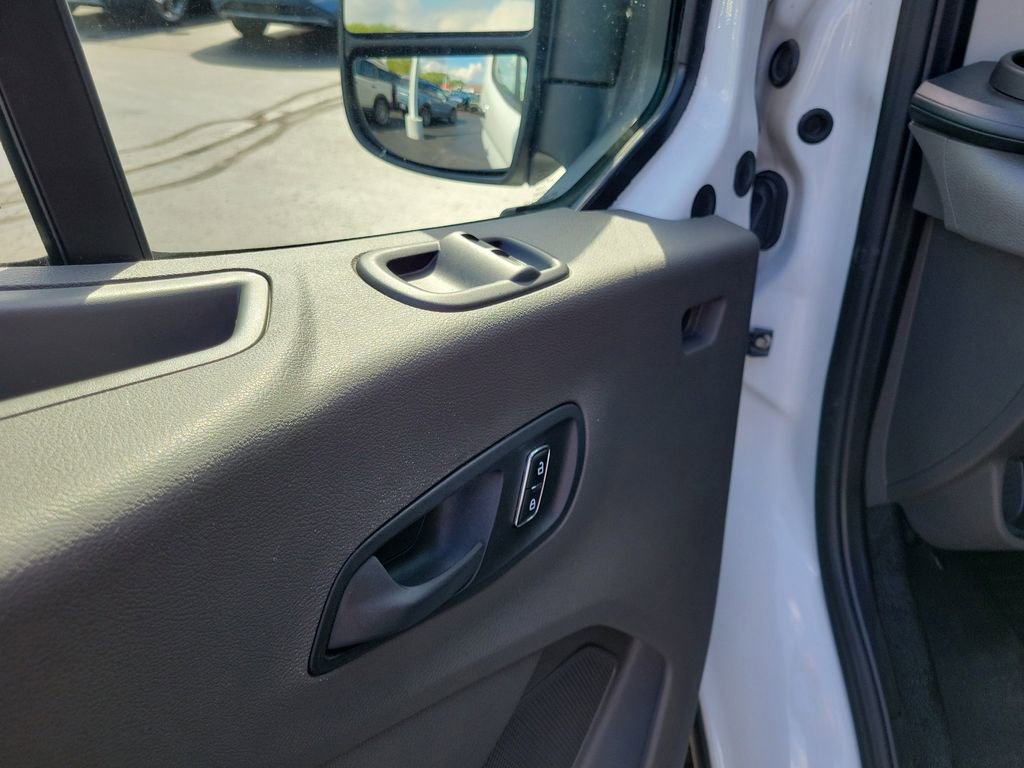 Certified 2025 Ford Transit 250 Low Roof w/ Exterior Upgrade Package RWD image 18