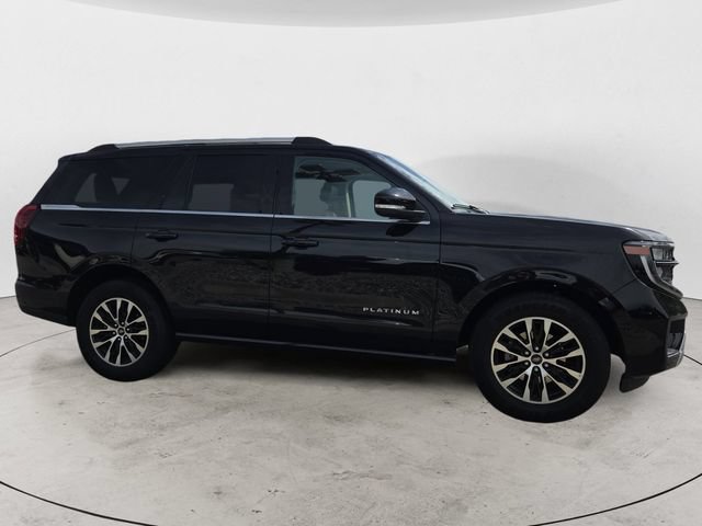 Certified 2025 Ford Expedition Platinum AWD/4WD image 2