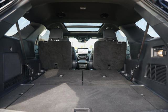 Certified 2025 Ford Explorer ST-Line w/ Premium Package image 19