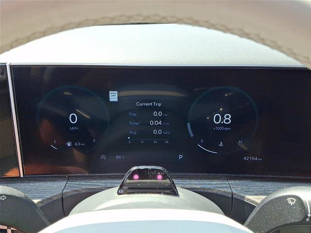 Used 2024 Hyundai Santa Fe Limited AWD/4WD image 16