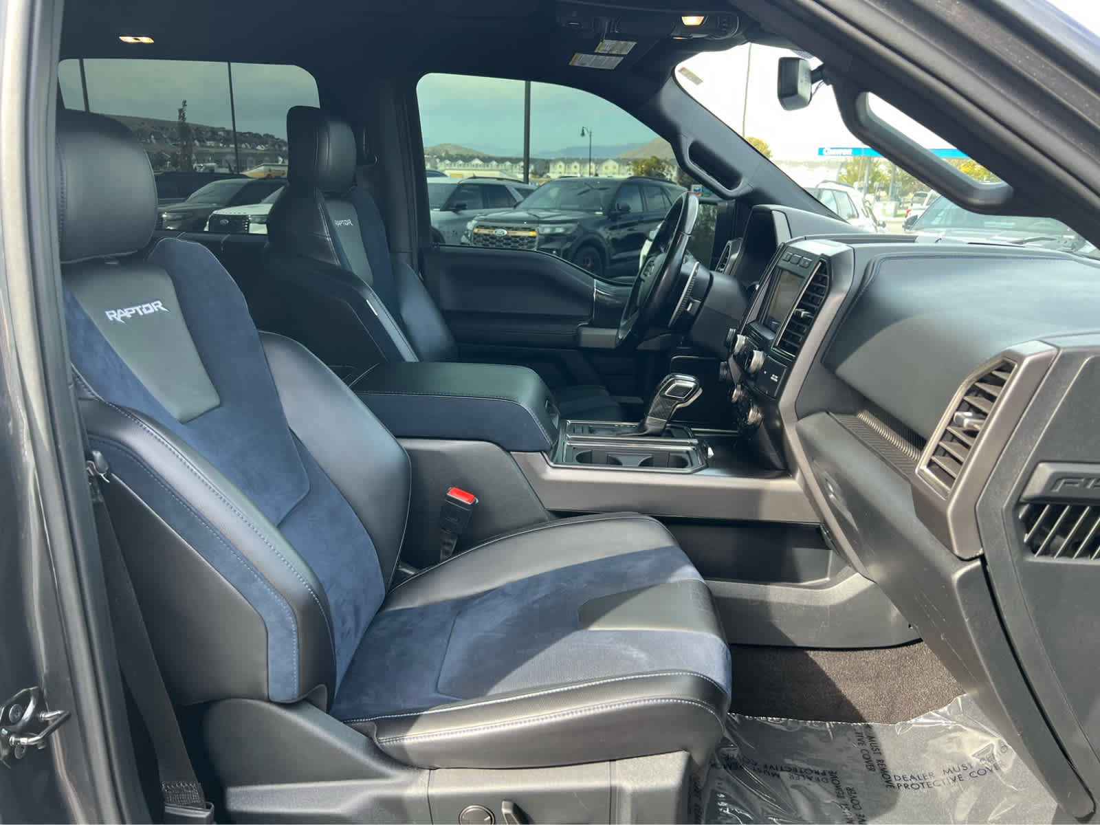 Certified 2020 Ford F150 Raptor w/ Equipment Group 802A Luxury AWD/4WD image 17