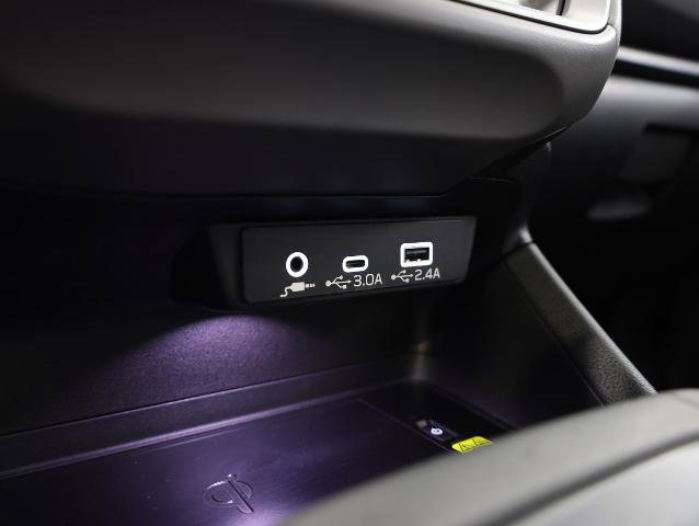 Used 2025 Subaru Crosstrek 2.5i Limited w/ Crosstrek Mirror Package image 26