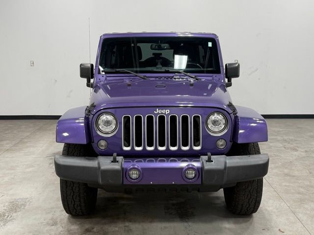 Used 2017 Jeep Wrangler Unlimited Sahara w/ Max Tow Package image 4