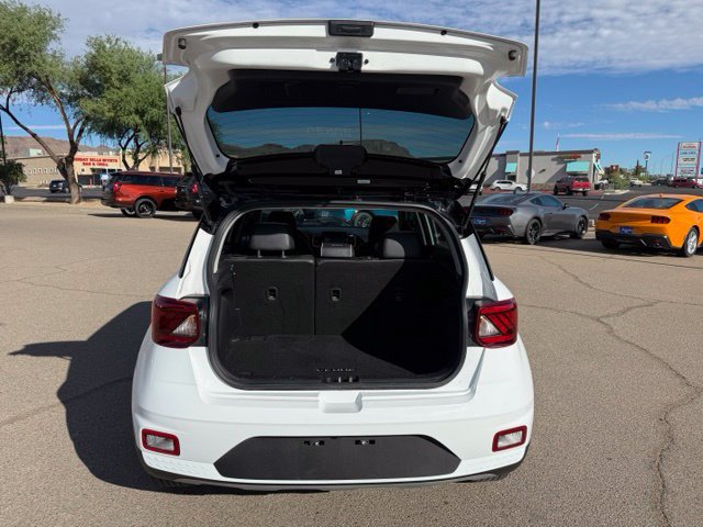 Used 2024 Hyundai Venue Limited FWD image 36