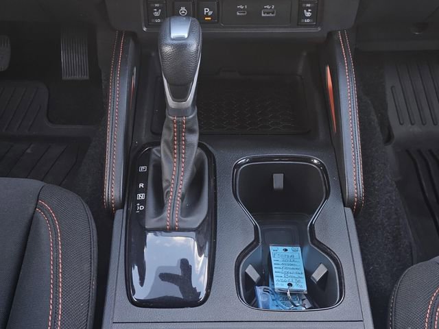 Used 2022 Nissan Frontier Pro-X image 14