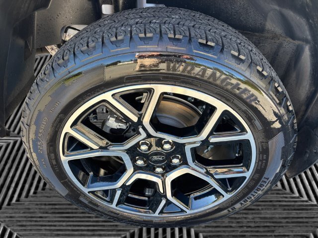 Certified 2026 Ford Maverick Lariat w/ 4K Tow Package AWD/4WD image 14