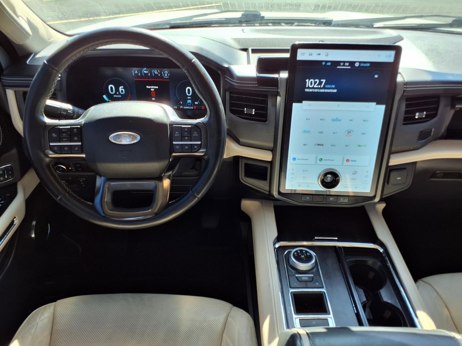 Certified 2023 Ford Expedition Platinum RWD image 13