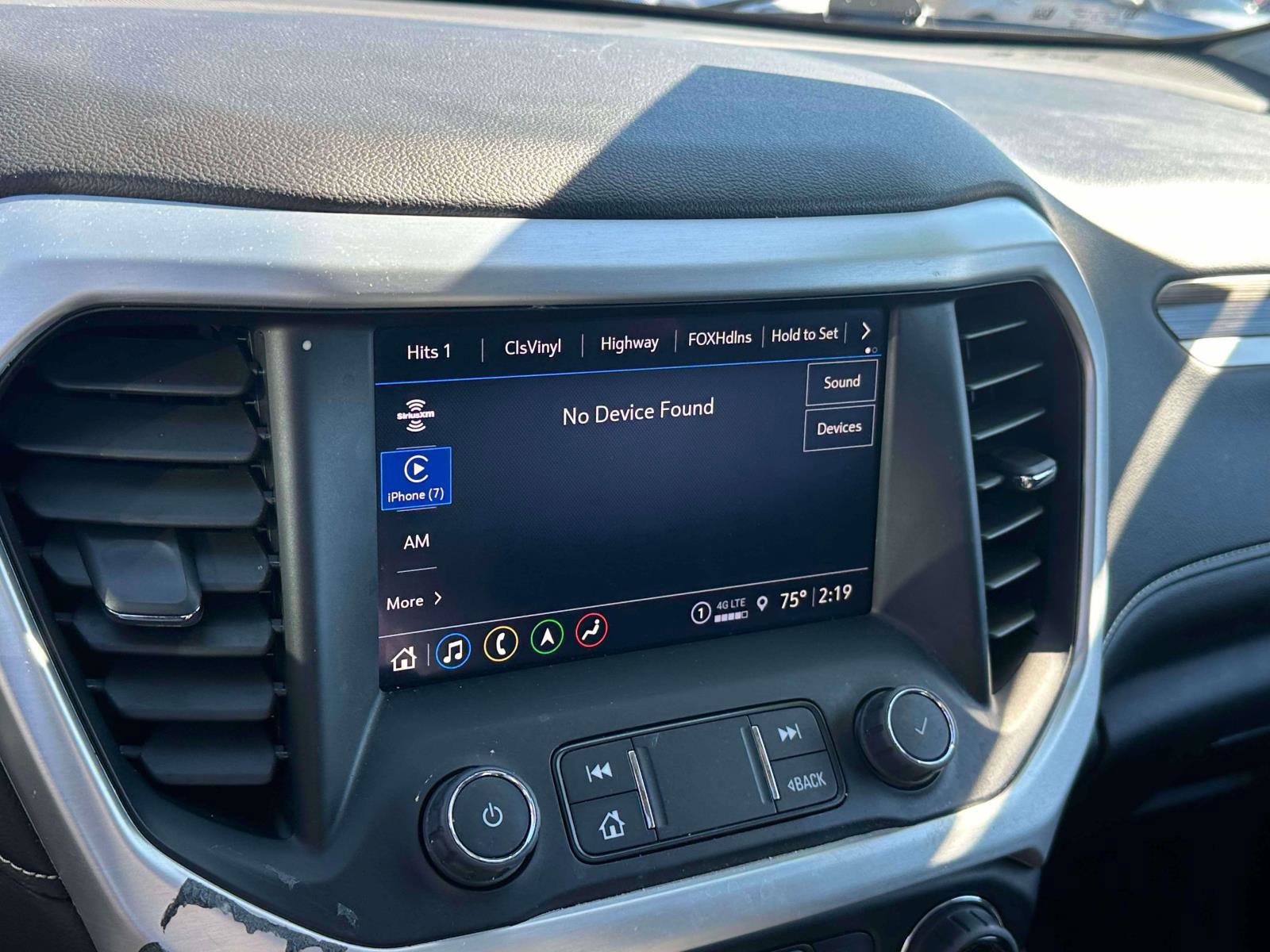 Used 2022 GMC Acadia SLT w/ Technology Package image 31