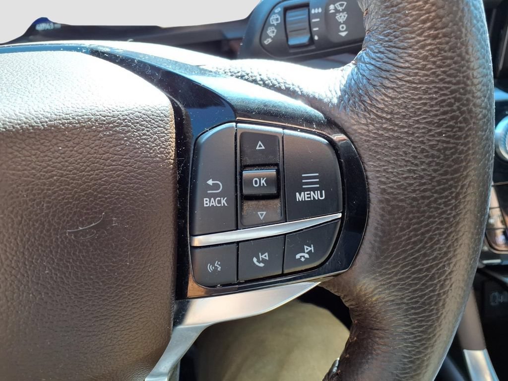 Certified 2023 Ford Explorer King Ranch w/ Technology Package AWD/4WD image 19