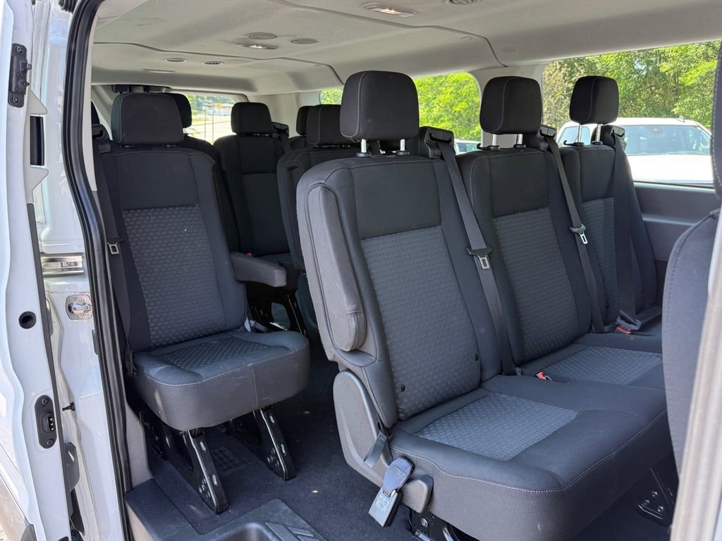 Certified 2023 Ford Transit 350 XLT RWD image 14