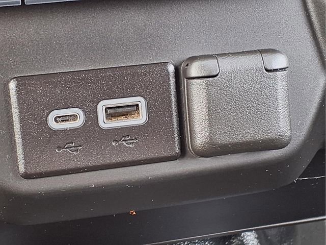 Used 2023 Chevrolet Silverado 2500 W/T w/ WT Fleet Convenience Package image 15