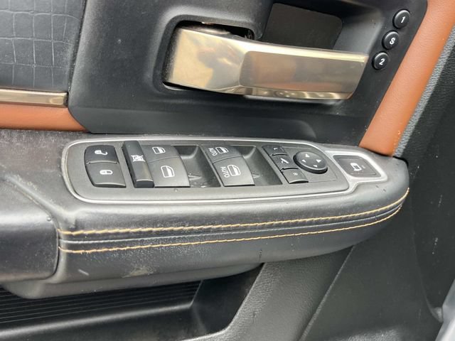 Used 2022 RAM 2500 Limited AWD/4WD image 33