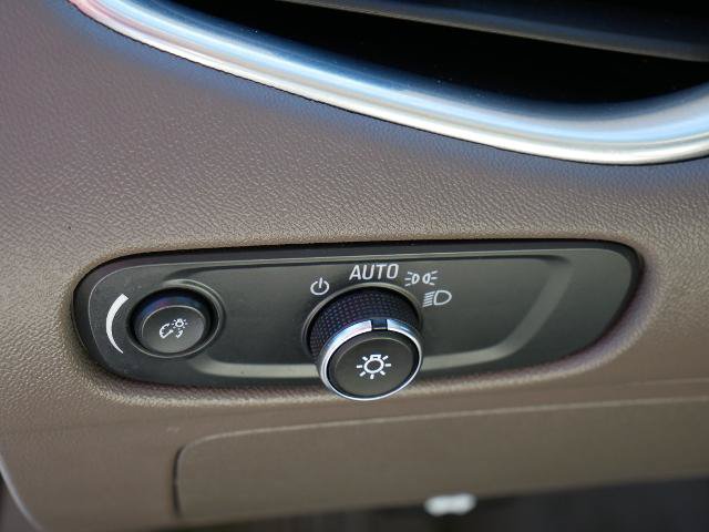 Used 2024 Chevrolet Malibu LT FWD image 19