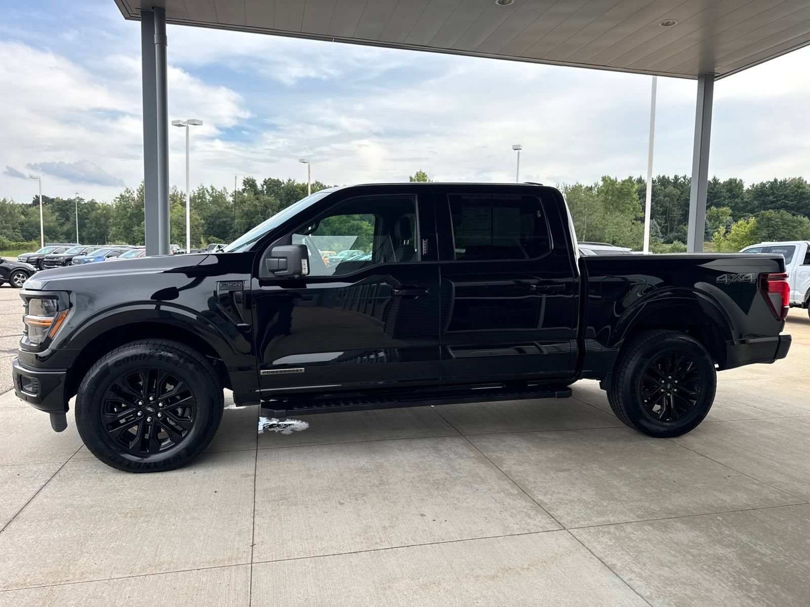 Certified 2024 Ford F150 XLT w/ Equipment Group 302A MID AWD/4WD image 4
