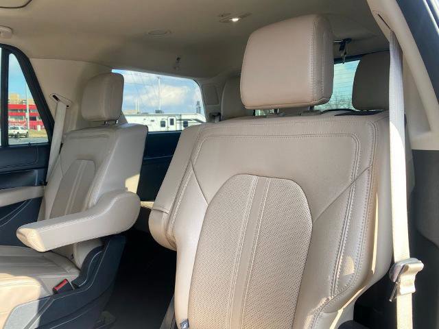 Certified 2024 Ford Expedition Limited image 30