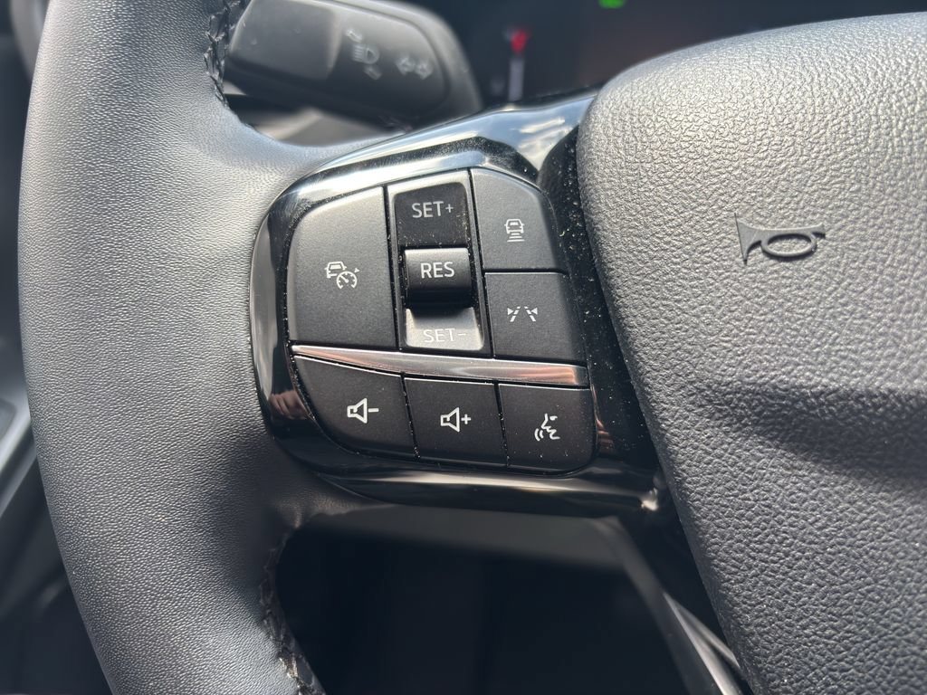 Certified 2023 Ford Escape SE FWD image 26