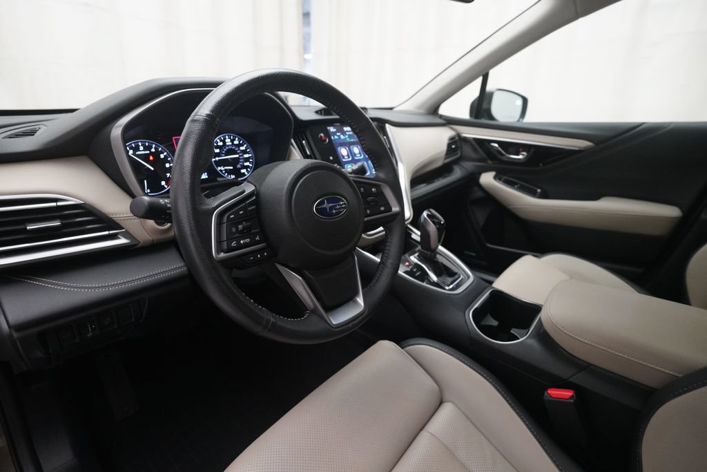 Used 2025 Subaru Outback Limited AWD/4WD image 8