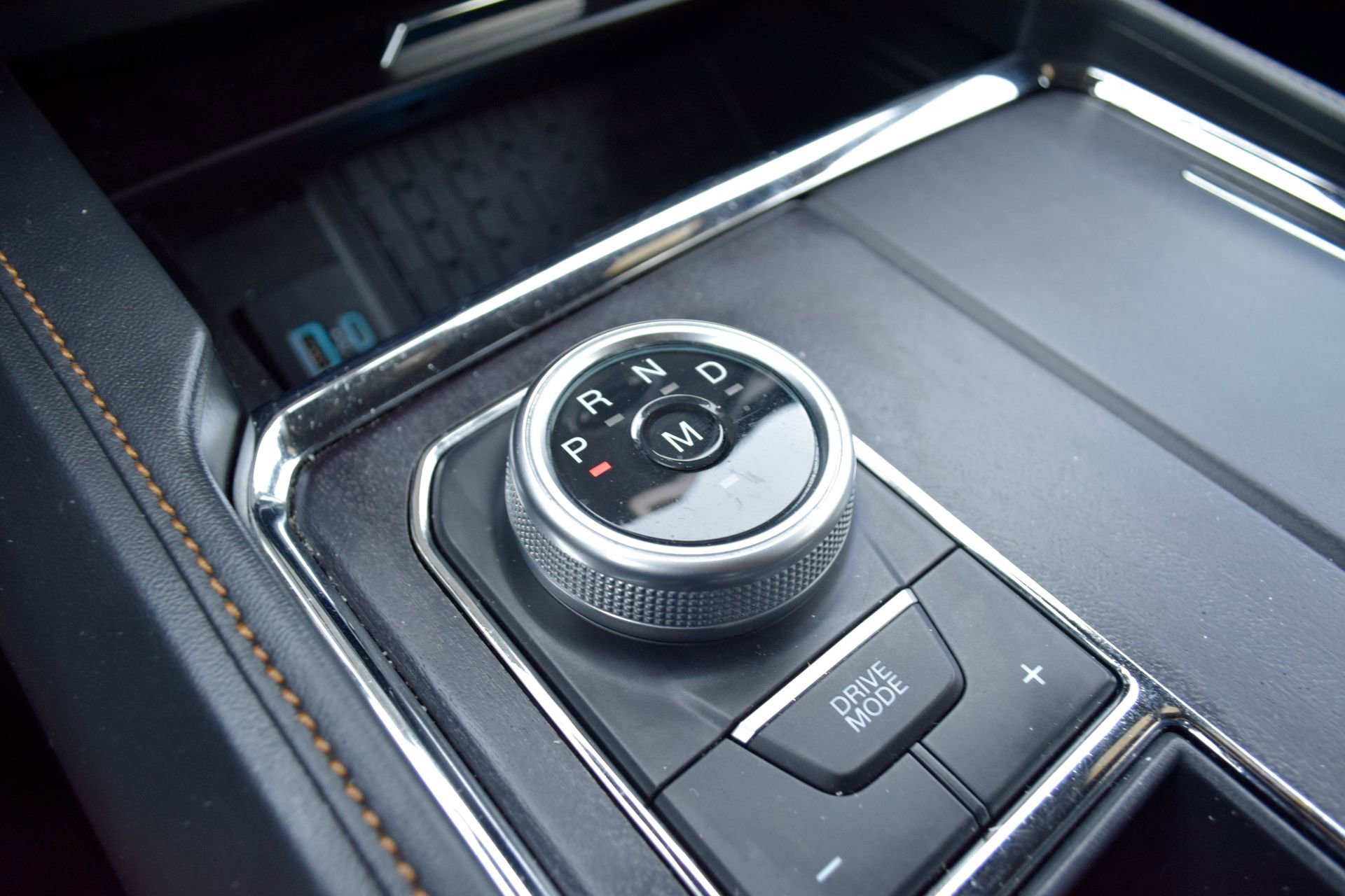 Certified 2024 Ford Expedition Max Platinum image 14