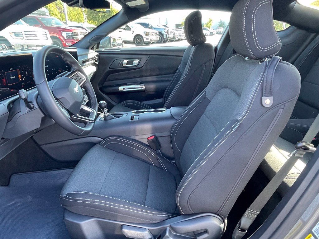 Certified 2025 Ford Mustang GT RWD image 9