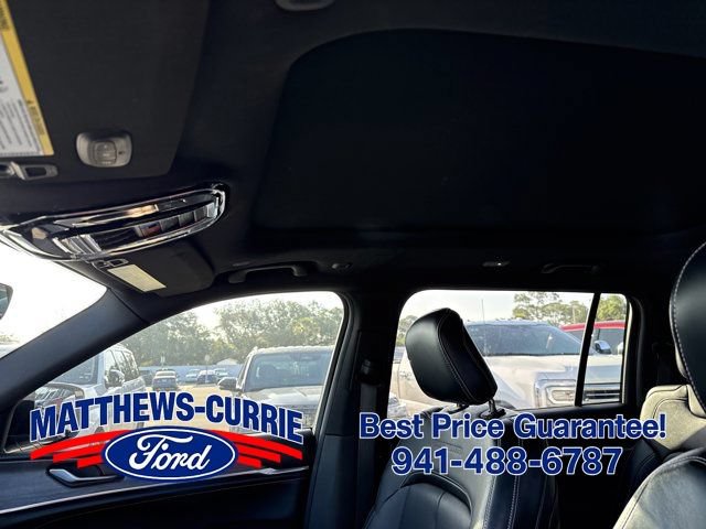 Used 2023 Jeep Grand Cherokee L Overland AWD/4WD image 11