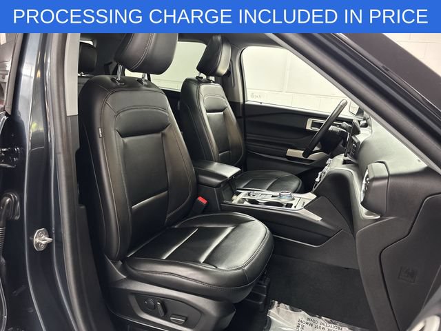 Certified 2023 Ford Explorer XLT w/ Equipment Group 202A AWD/4WD image 17
