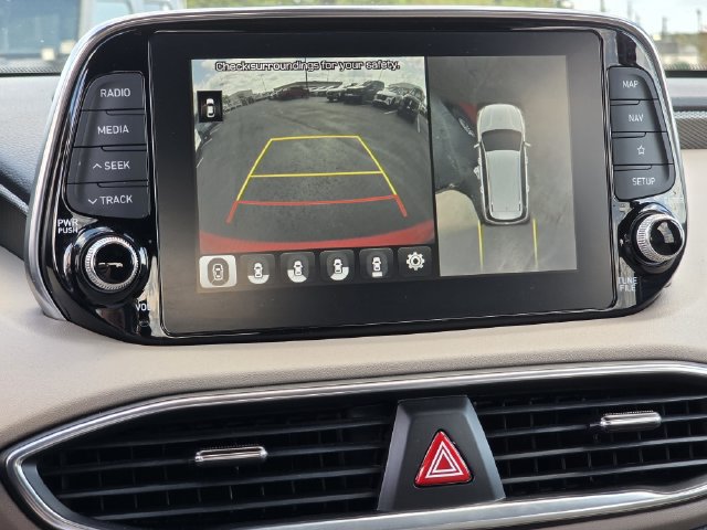 Used 2020 Hyundai Santa Fe Limited FWD image 11