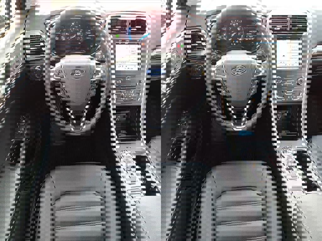 Certified 2019 Ford Fusion SEL image 11