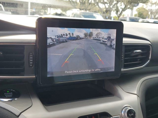 Certified 2021 Ford Explorer XLT w/ Equipment Group 202A image 28