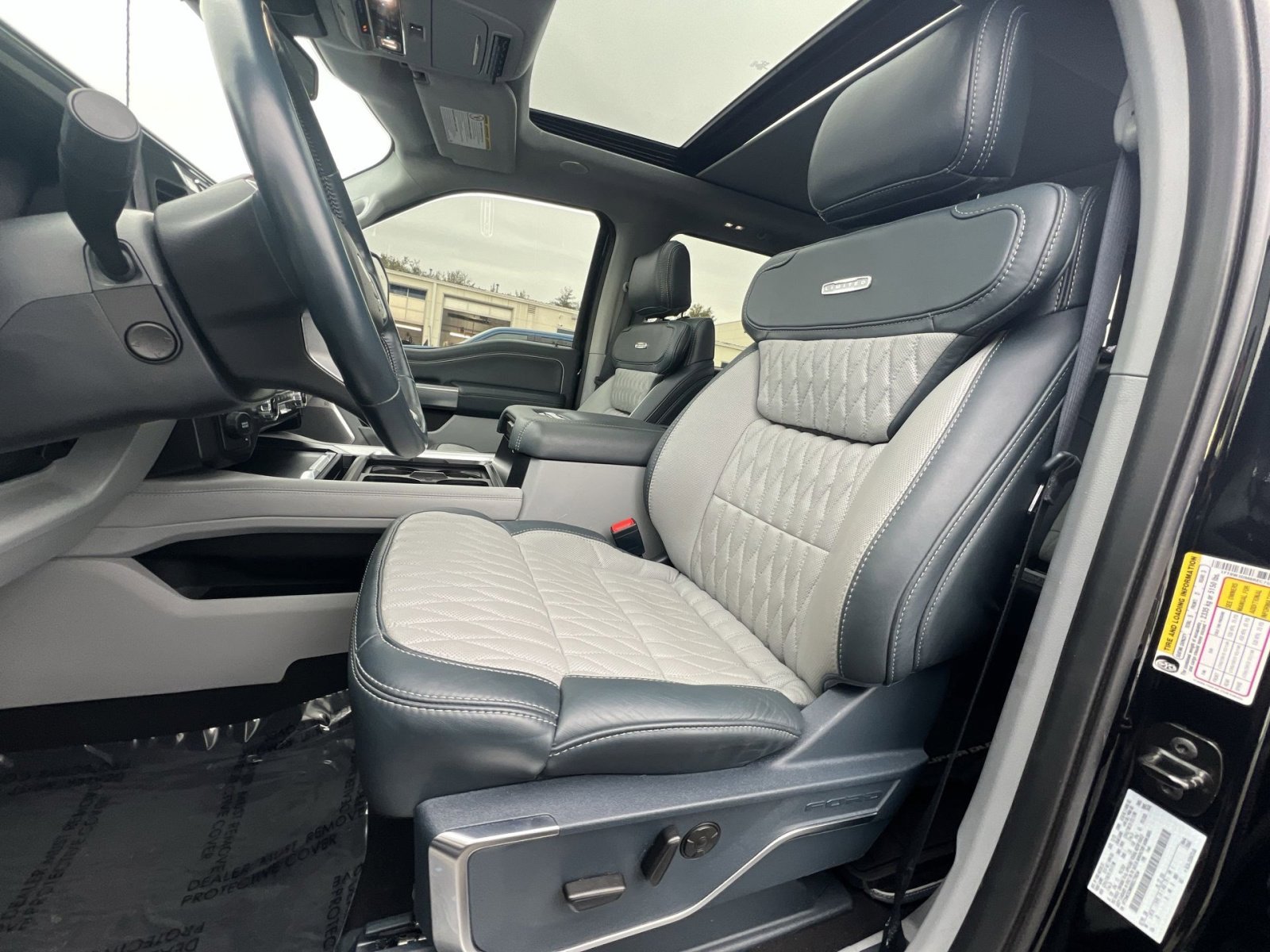 Certified 2024 Ford F350 Limited w/ FX4 Off-Road Package image 13