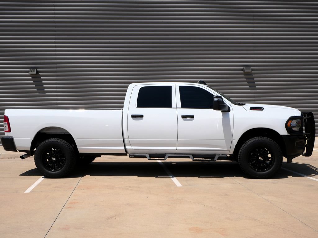 Used 2024 RAM 2500 Tradesman AWD/4WD image 2