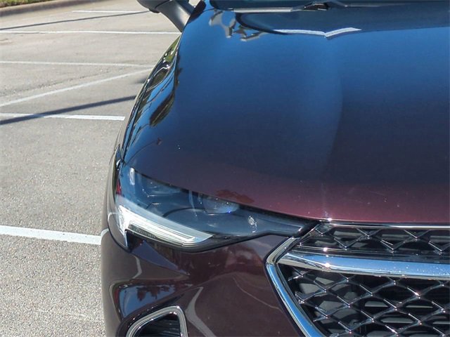 Used 2023 Buick Envision Avenir image 10