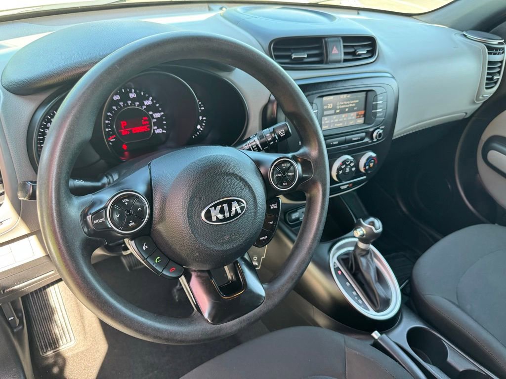 Used 2019 Kia Soul FWD image 12