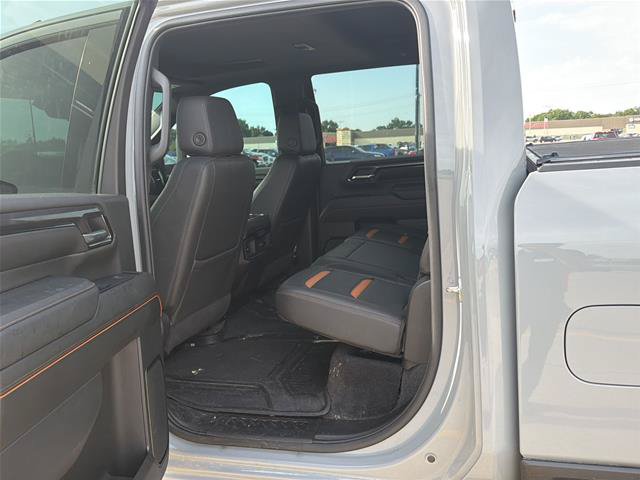 Used 2024 GMC Sierra 2500 AT4 w/ AT4 Premium Plus Package AWD/4WD image 6