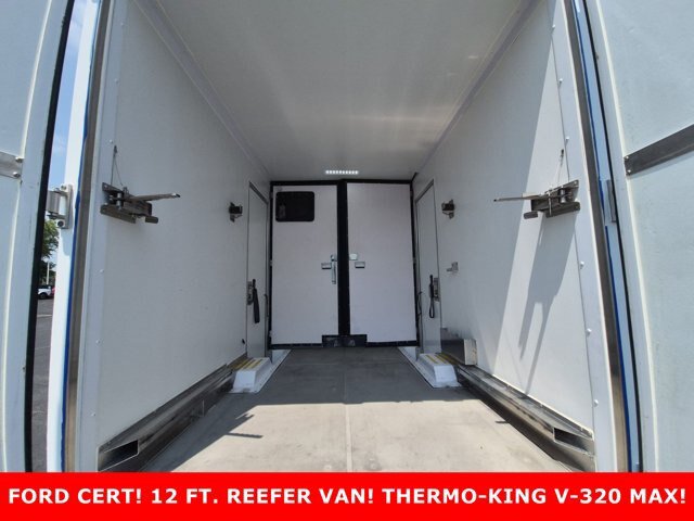 Certified 2024 Ford E-350 and Econoline 350 Super Duty w/ Power Windows & Locks Group RWD image 20