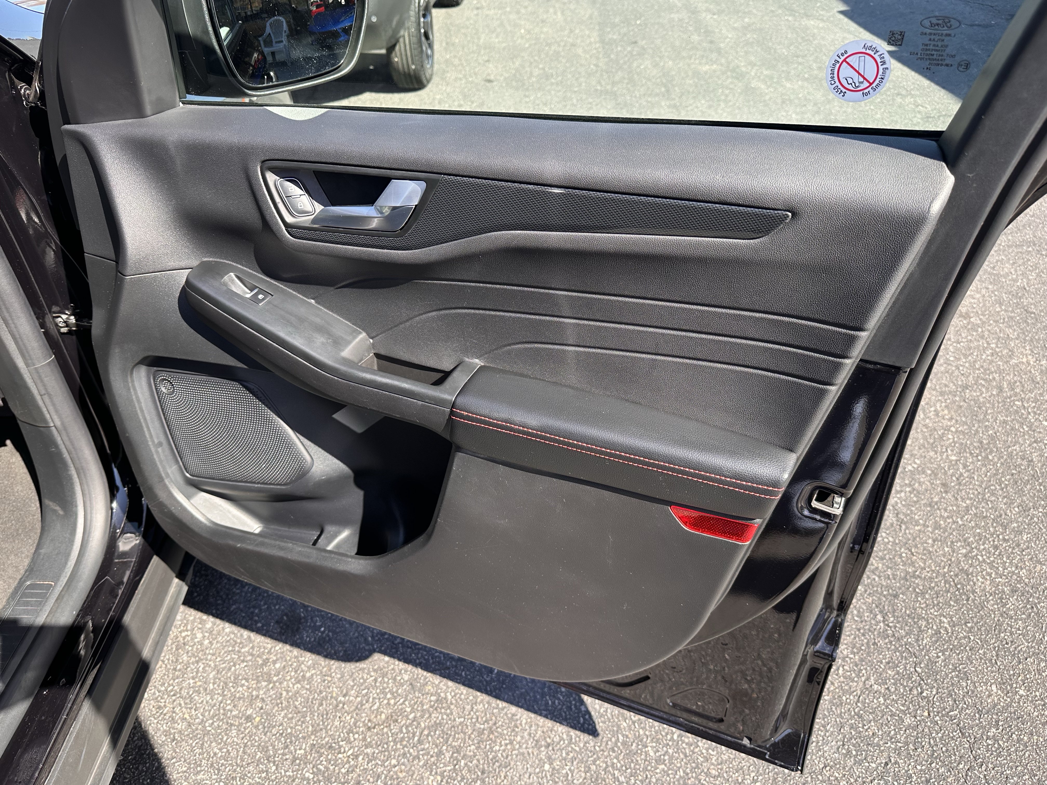 Certified 2025 Ford Escape ST-Line FWD image 13