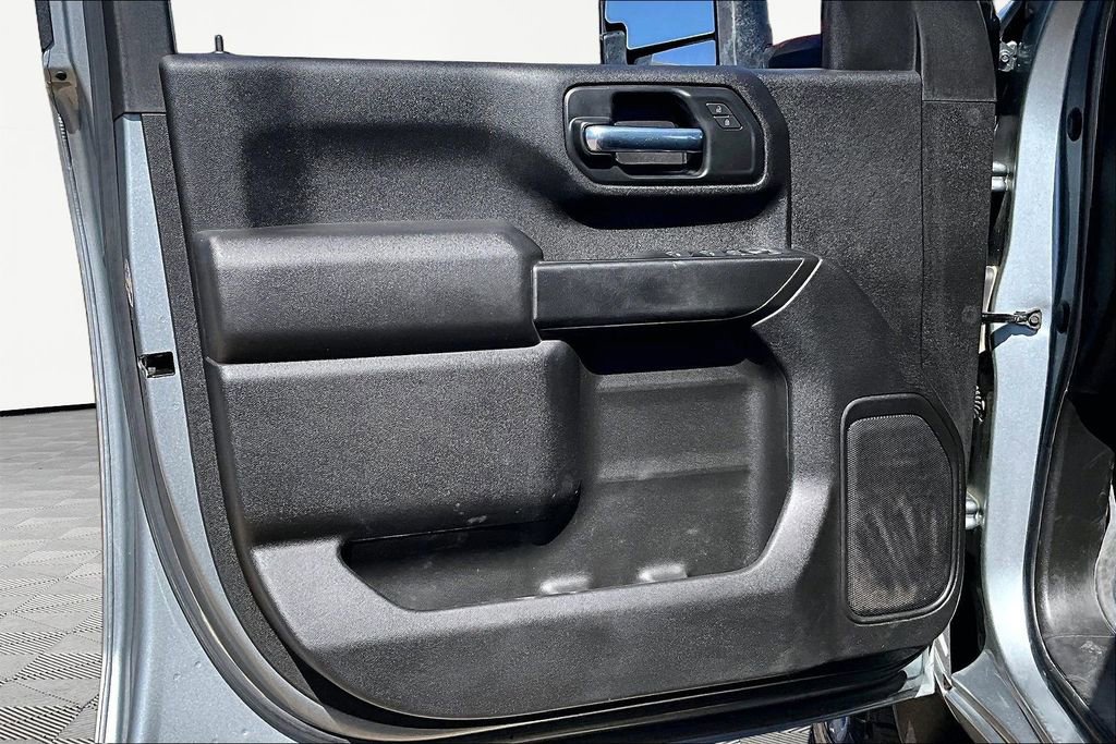Used 2024 Chevrolet Silverado 2500 Custom w/ Custom Value Package image 24